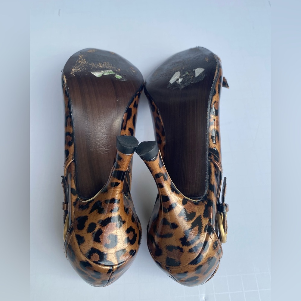 Stuart Weitzman Leopard Print Peep Toe Heels Women’s size 7N Patent Leather - Picture 14 of 15